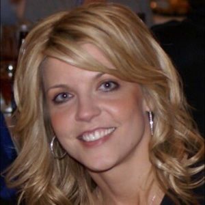 Meet your Posher, Holly